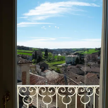 Ai Leoni Ruggenti Dimora Della Storia E Del Relax In Monferrato * Ottiglio