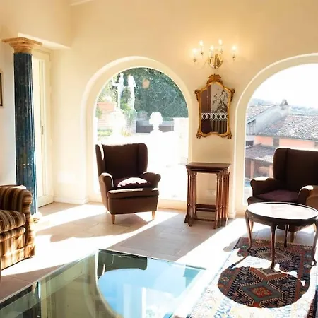 Holiday home Ai Leoni Ruggenti Dimora Della Storia E Del Relax In Monferrato