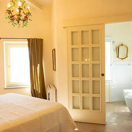 Ai Leoni Ruggenti Dimora Della Storia E Del Relax In Monferrato *