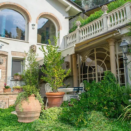 펜션 Ai Leoni Ruggenti Dimora Della Storia E Del Relax In Monferrato